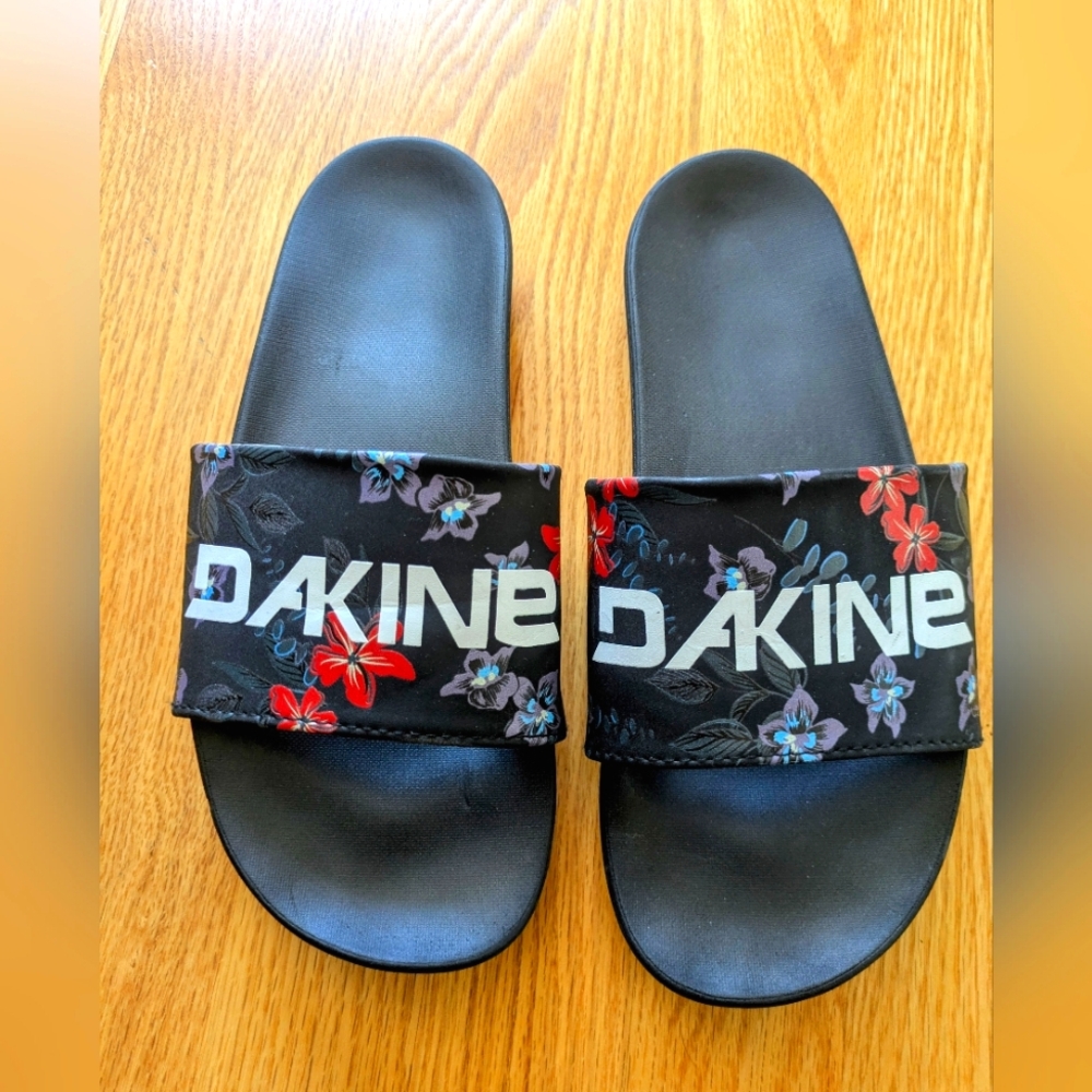 Dakine Pa'u Hana